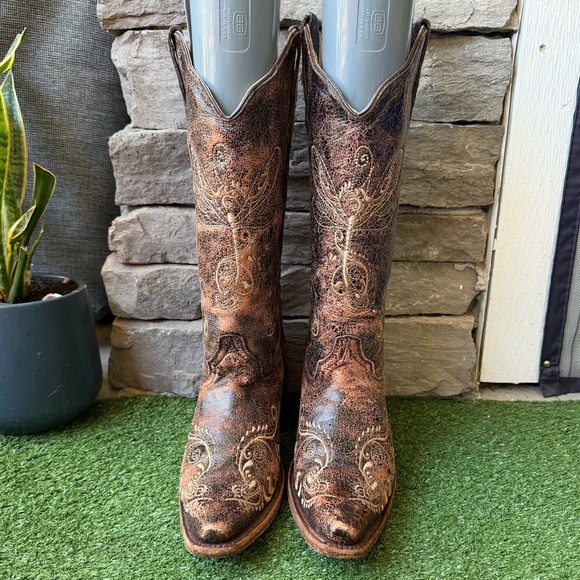 Circle G Dragonfly Embroidered Women’s Western Boots - Picture 3 of 10